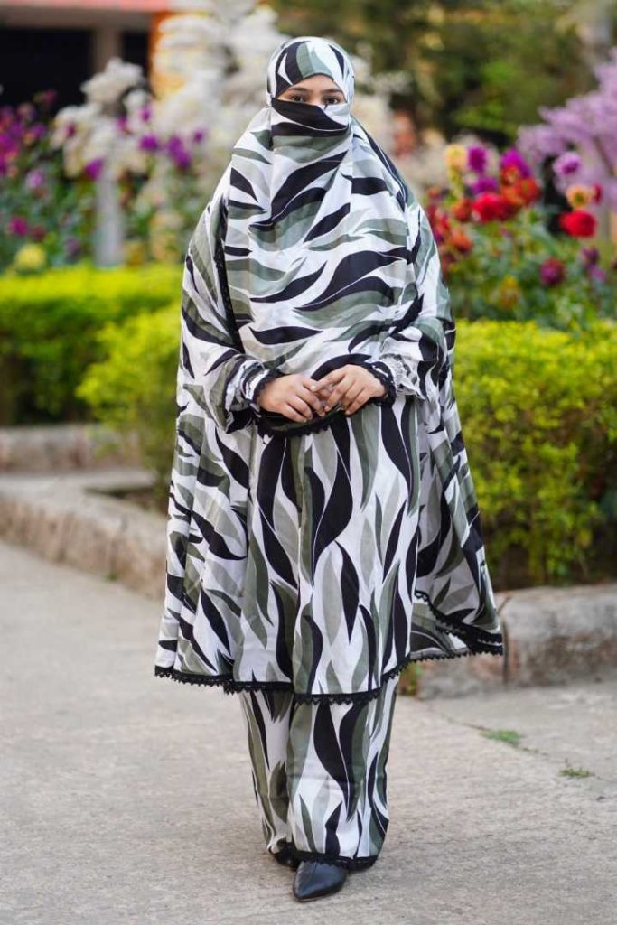 খিমার প্লাজু সেট